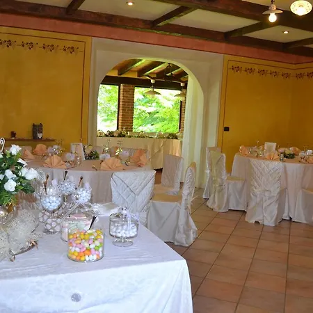 Farmház Tenuta Montebello *