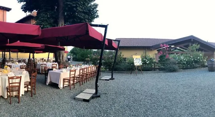 Tenuta Montebello Alloggio per agriturismo Rocca Grimalda