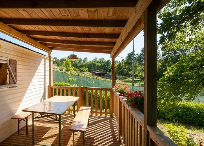 팜스테이 Tenuta Montebello *